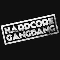 Спортсмены устроили рыжей нимфоманке жесткий ганг банг в задницу