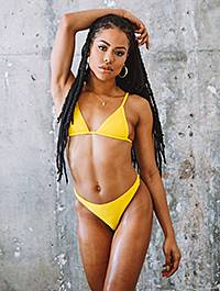 Порно актриса Kira Noir, США, 31 год, 168 см, 59 кг, второй размер груди Kira Noir