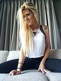 Порно актриса Lux Lisbon, США, 38 лет, 175 см, 52 кг, третий размер груди Lux Lisbon