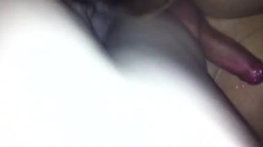 Новгородка вылизала анус и яйца перед заглотом члена