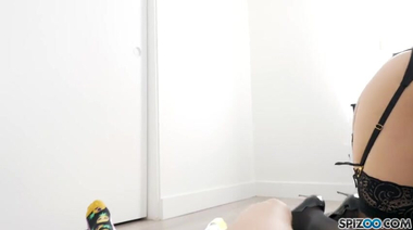 Итальянская страсть с анальным проникновением после сочного отсоса