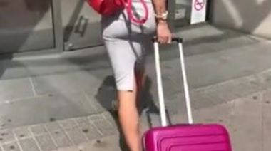 Публичный трах на колесе обозрения и в примерочной с финишем в постели