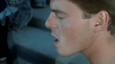 Оргия в особняке и нежный трах в старой итальянской порнухе