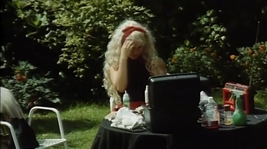 Молодой Рокко Сиффреди трахается в сценах итальянского ретро порно