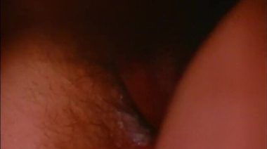 Британский миссионер ебется с двумя кралями в Индии в старой «клубничке»