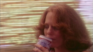 Неожиданный лесбийский трах велосипедисток из порно 70-х