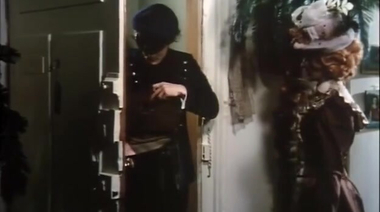 Оргия на светском рауте в доме нимфоманки в порнографии 60-х