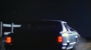 Старое порно с еблей в офисе, в тачке и на работе