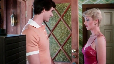 Бенефис Кей Паркер с оралом и еблей в старой порнухе