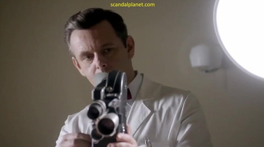 Лиззи Каплан мастурбирует голая на камеру в сериале «Мастера секса»