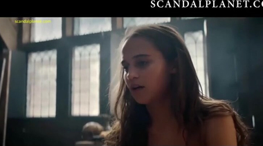 Сборник киношного секса и обнаженок в карьере Алисии Викандер