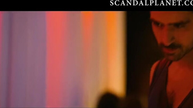 Мара Шерзингер трахает мужчин в ночном клубе и в постели