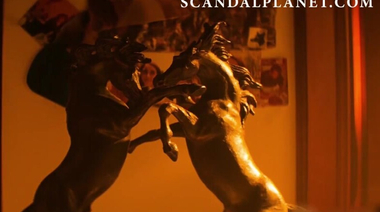 Подборка горячих сцен секса актрисы Тессы Уильямс