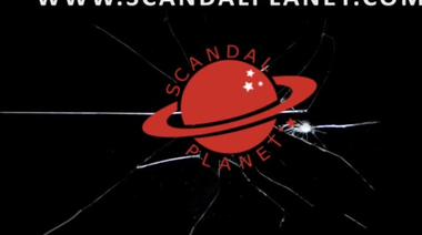 Эйми Гарсиа активно трахает парня верхом в сериале «Декстер»