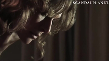 Киношный трах Лианы Уолшман с удушениями и ударами по морде