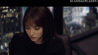 Клайв Оуэн натянул блондинку Элисон Бэт в фильме «Анон»