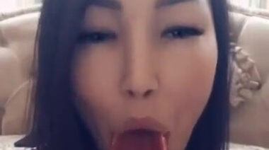 Мастер-класс заглота на эскимо от казахской соски