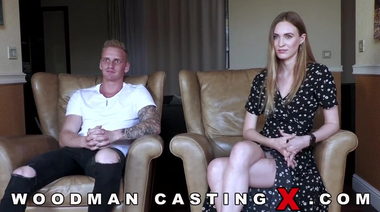 Марафонец долго жарит свою русскую девушку во все щели на кастинге Вудмана