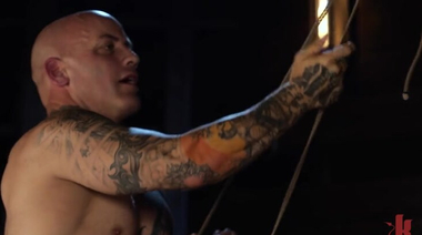 Похищенная девушка Виктория Вокс прошла через все круги БДСМ ада