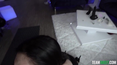 Айк Дизель порвал колготки в сетку и трахнул развратницу Киру Крофт