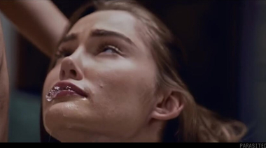 Грудастые подруги Рэй Лил Блэк и Соня Блейз лижут зараженные пилотки