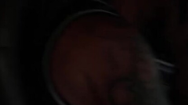 Черный пикапер в микроавтобусе дал Брук Айвори покататься на его члене