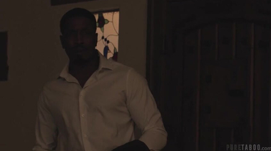 Страшная тайна вечно одинокой сироты Коко Лавлок. Семья Исайи и Аны