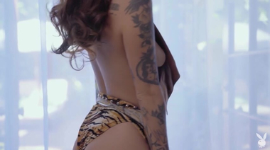 Самые сладенькие именинницы августа в эротической подборке от Playboy