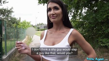 Кремпай в выебанной пизде Жасмин в финале траха с кастинг агентом