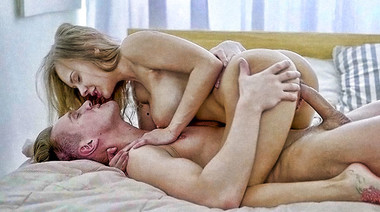 Сисясатя Катя получает анальный оргазм от долбежки в жопу в наездницы