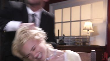 Агент ФБР устроил для Хлои Черри БДСМ еблю с пытками