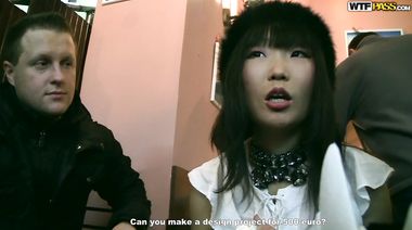 Питерские бизнесмены развели кореянку на еблю втроем